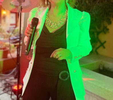 Concerto LADIESHOW – Mercatino di Natale