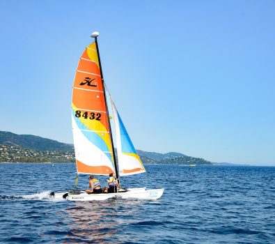 gita in barca a vela con un istruttore